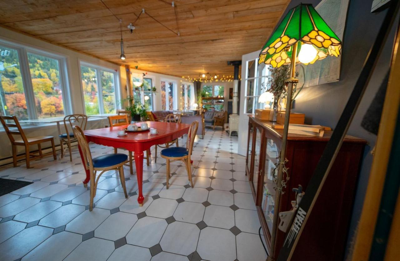 Auberge Aventure Rose Des Vents Sainte-Rose-du-Nord Buitenkant foto